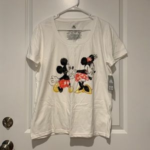 NWT Disney Mickey and Minnie TShirt